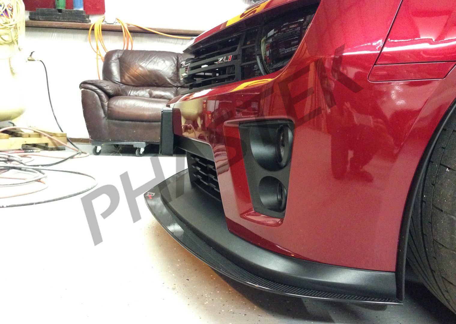20122015 Camaro ZL1 Carbon Fiber Front Splitter by APR