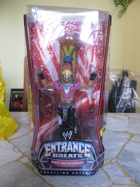 Entrance Greats 1 Rey Mysterio the details of the figure is superb my 
