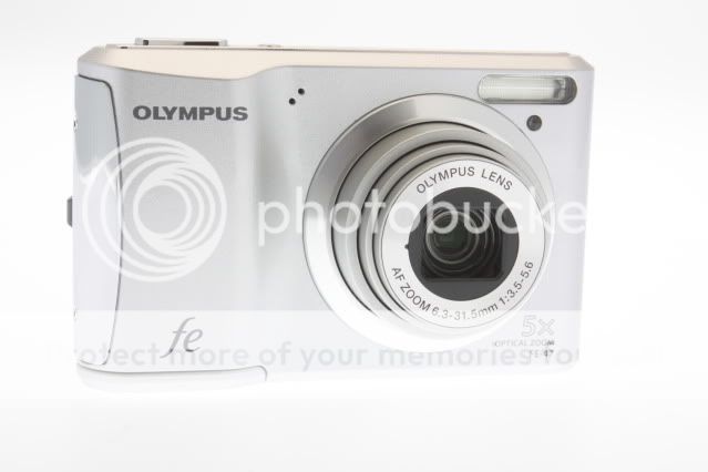 Olympus FE 47 14Mp Camera with AF Zoom 6.3 31.5mm F/3.5 5.6 Lens 