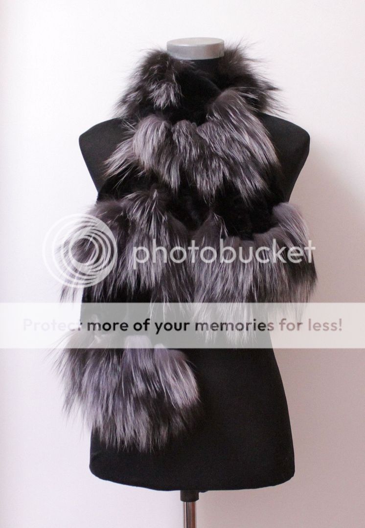 Super sell well silver fox fur+beaver fur scarfs shawls  